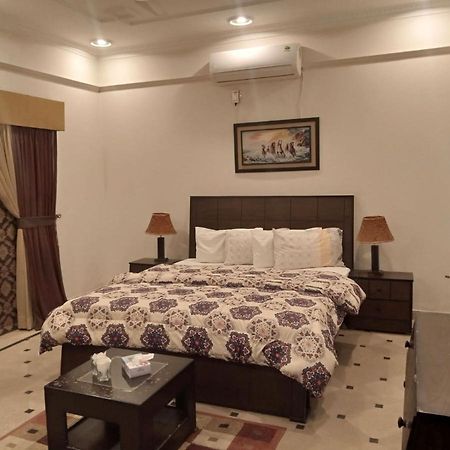 Mulberry Residence Luxury Rooms Islamabad Esterno foto