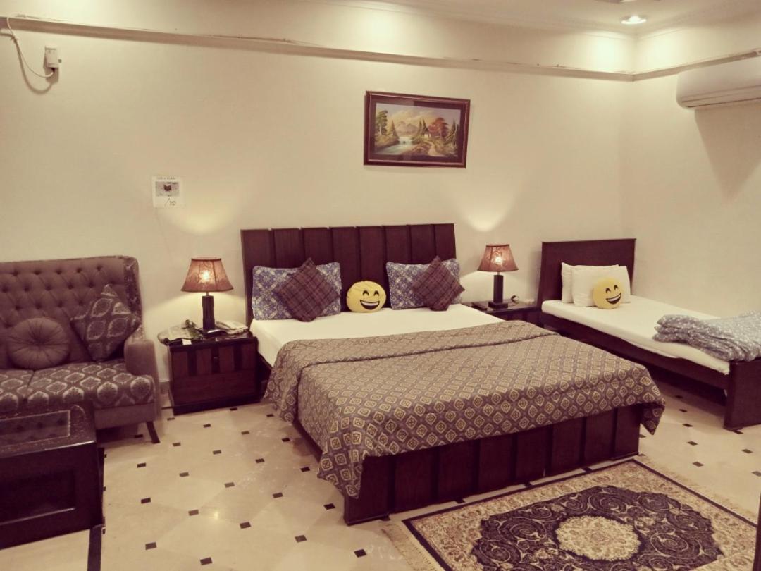 Mulberry Residence Luxury Rooms Islamabad Esterno foto