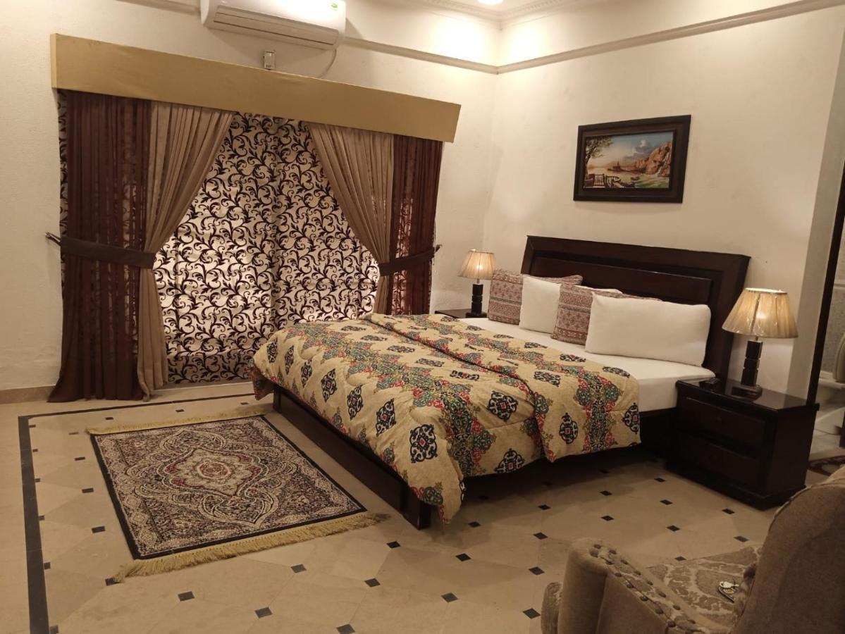 Mulberry Residence Luxury Rooms Islamabad Esterno foto