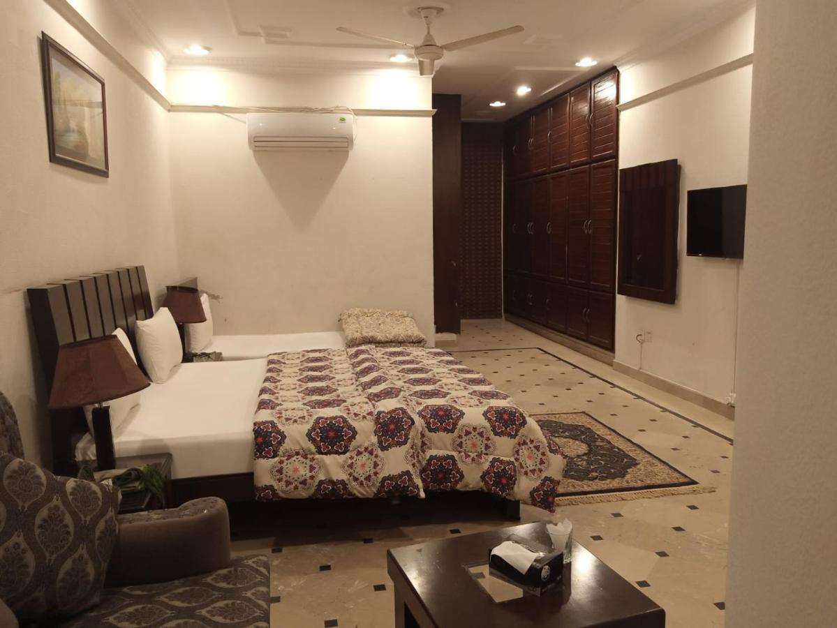 Mulberry Residence Luxury Rooms Islamabad Esterno foto
