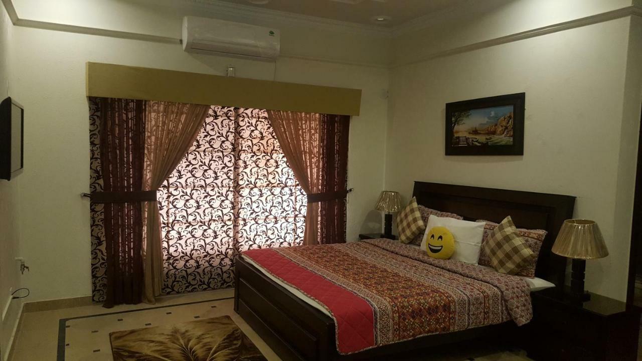 Mulberry Residence Luxury Rooms Islamabad Esterno foto
