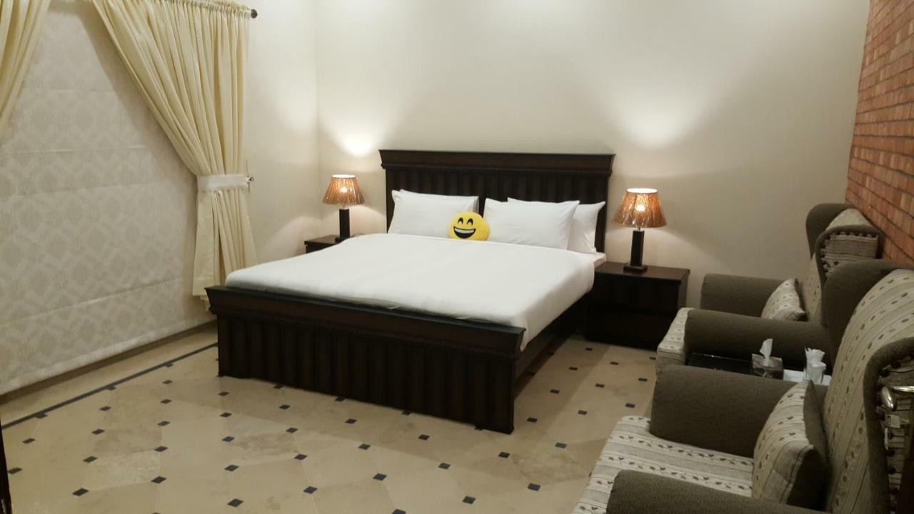 Mulberry Residence Luxury Rooms Islamabad Esterno foto