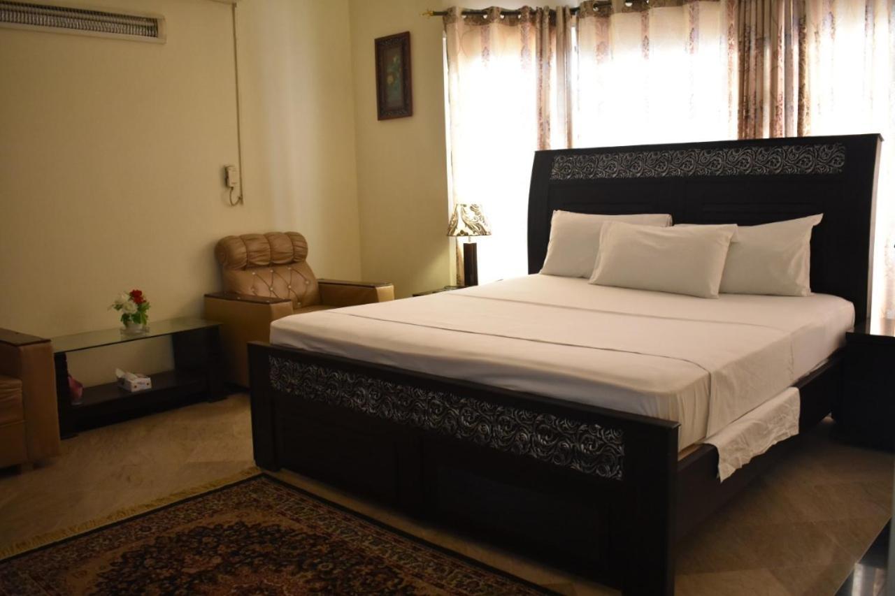 Mulberry Residence Luxury Rooms Islamabad Esterno foto